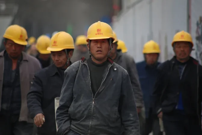 Manufacturing Safety Tips for a Safer Workplace